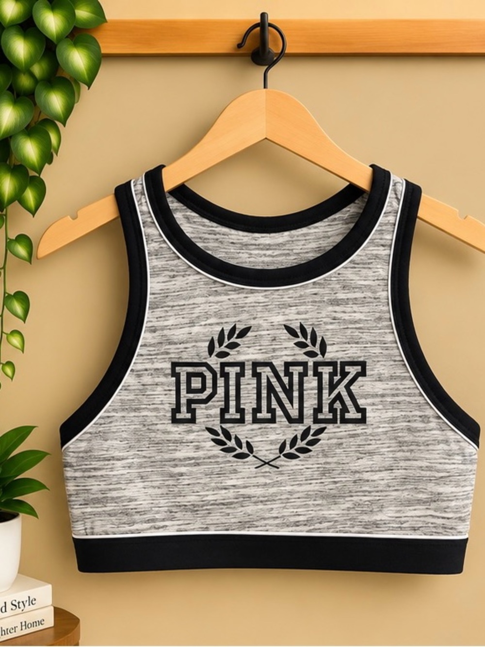 Victoria’s Secret PINK Gray High Neck Racerback Sports Bra Size Small NWOT